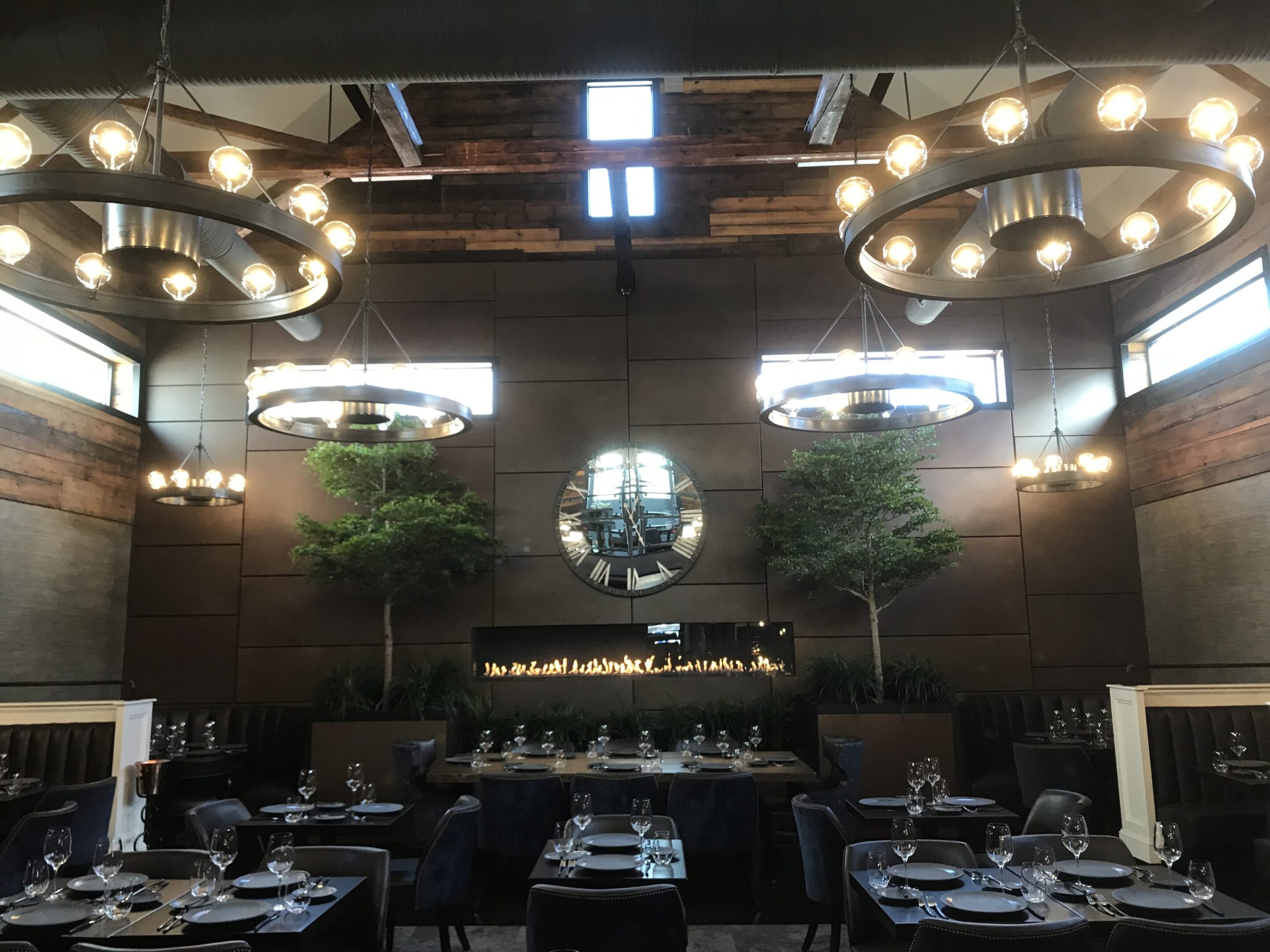 A restaurant with tables and chairs in it